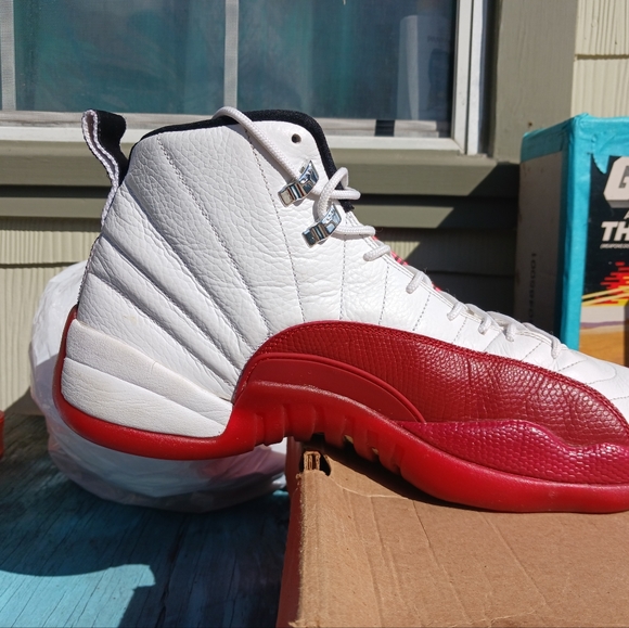 Air jordan retro 12 - Picture 2 of 9